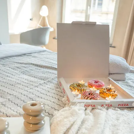 Garden View In Apartament *